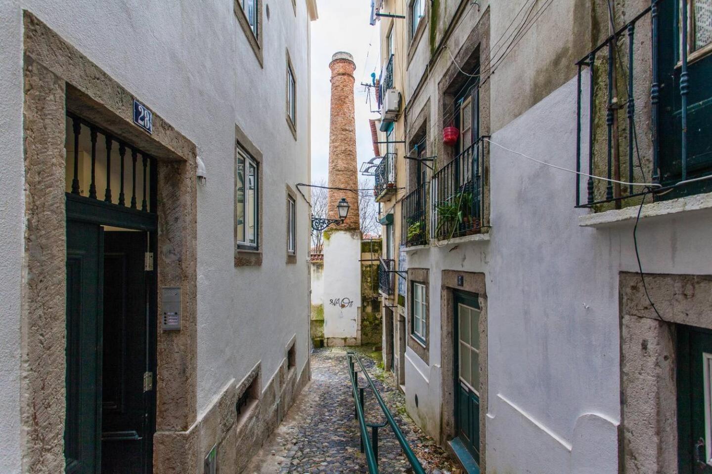 Whome Hidden Gem In Alfama Perfect To Explore Lisabona Exterior foto