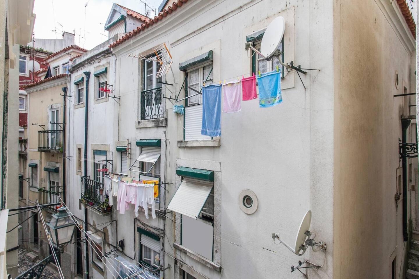 Whome Hidden Gem In Alfama Perfect To Explore Lisabona Exterior foto